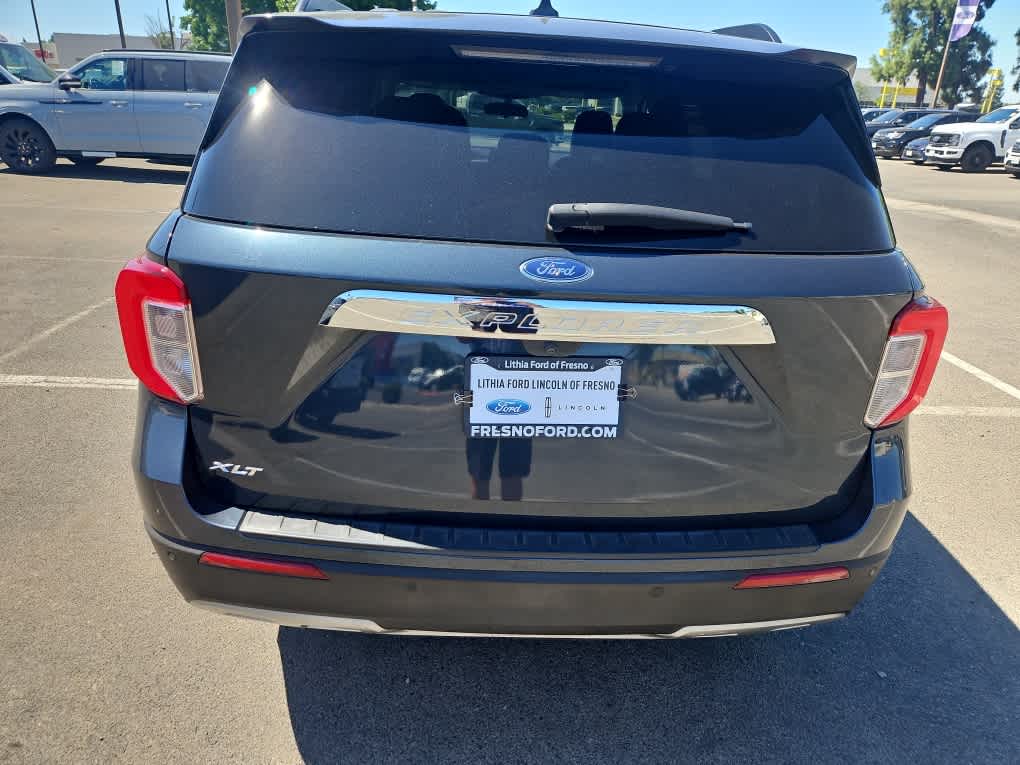 Thumbnail: 2023 Ford Explorer - 6
