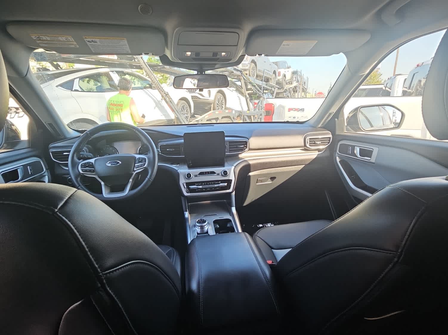 Thumbnail: 2022 Ford Explorer - 11