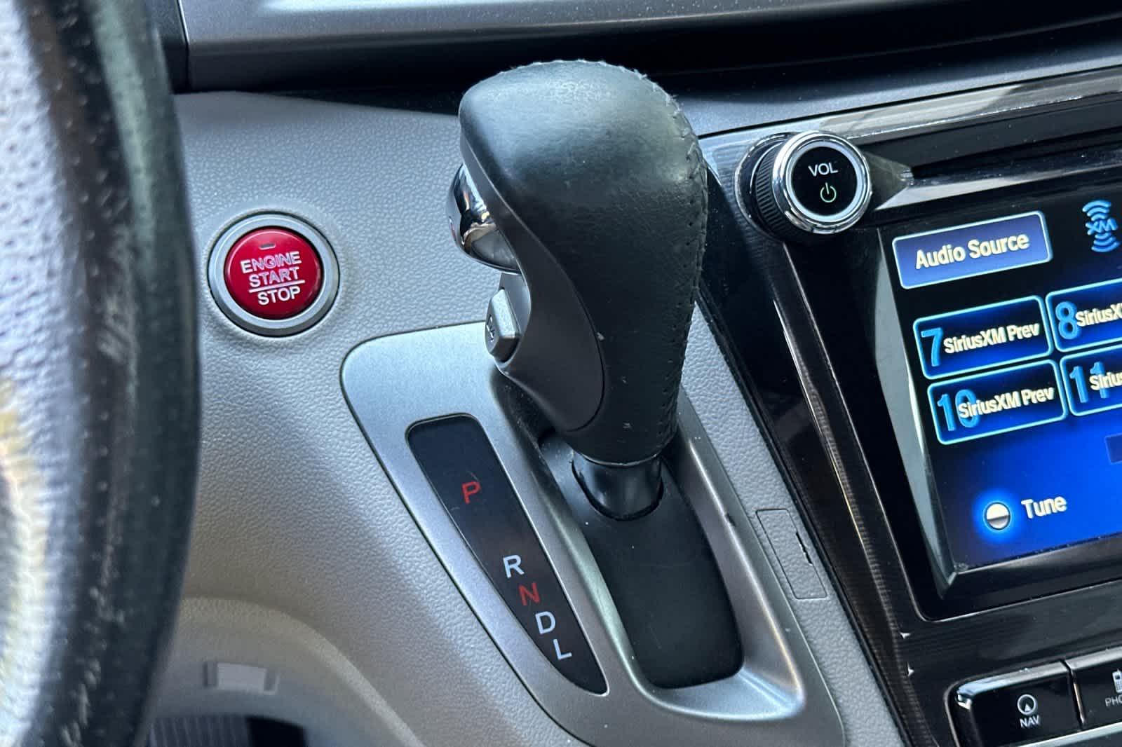 Thumbnail: 2015 Honda Odyssey - 22