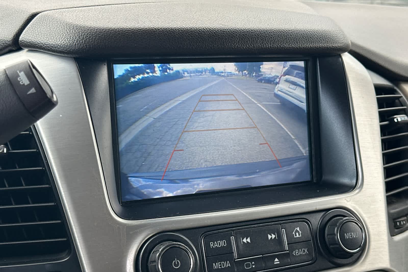 Thumbnail: 2019 GMC Yukon XL - 20