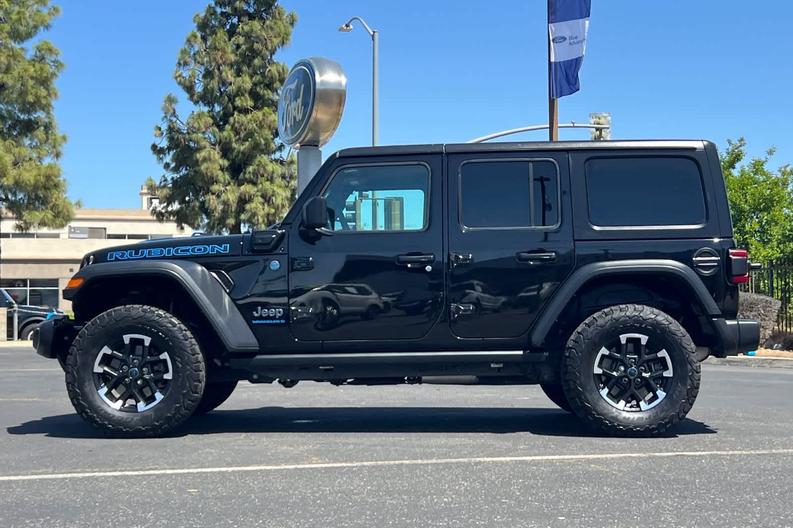 Thumbnail: 2024 Jeep Wrangler - 6