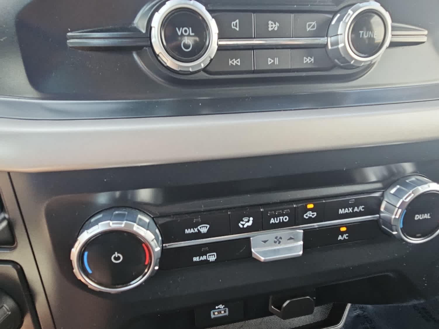 Thumbnail: 2023 Ford F-150 - 17