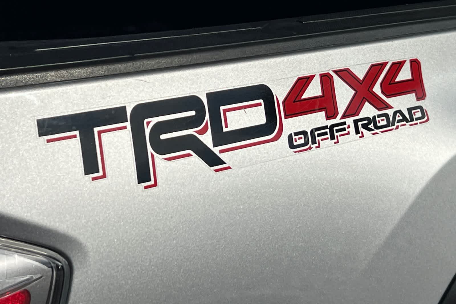 Thumbnail: 2020 Toyota Tacoma - 26