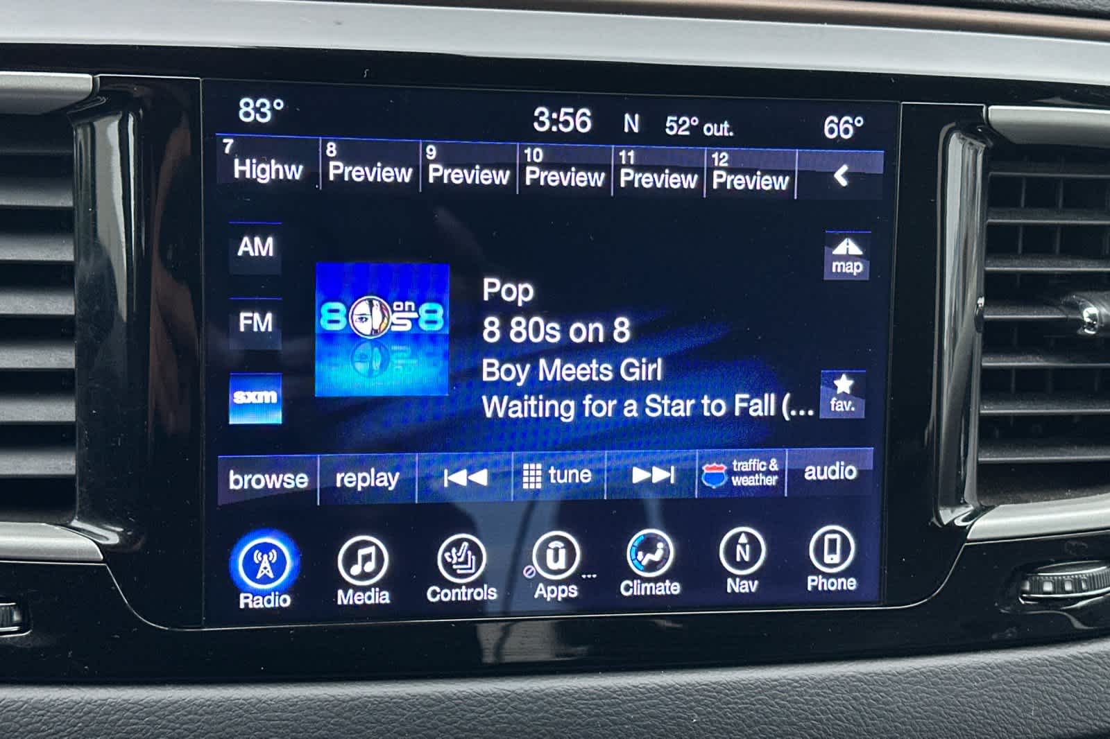 Thumbnail: 2017 Chrysler Pacifica - 19