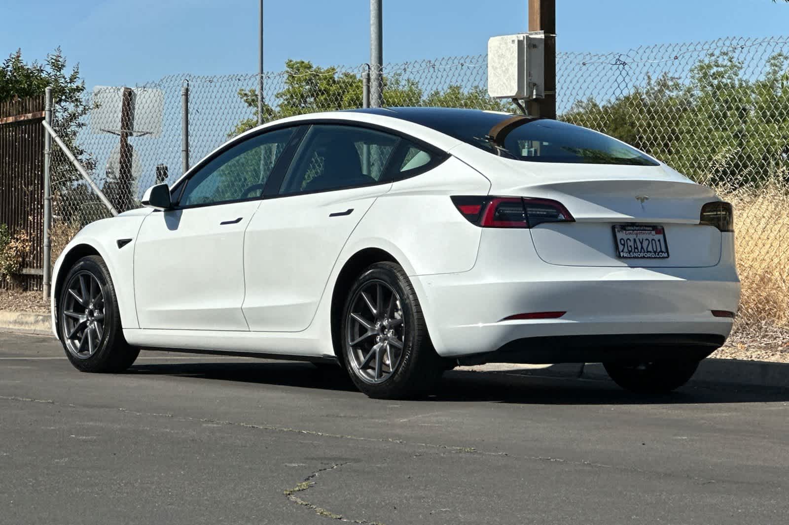 Thumbnail: 2023 Tesla Model 3 - 6