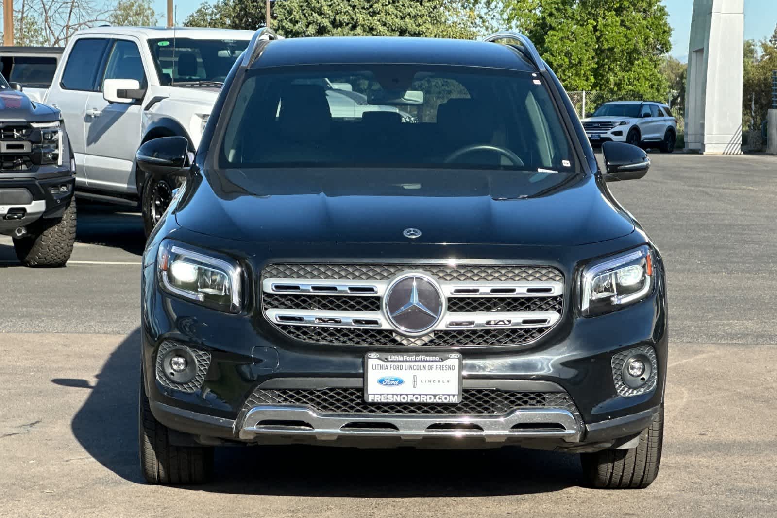 Thumbnail: 2022 Mercedes-Benz GLB - 10