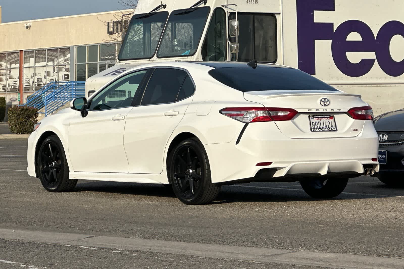 Thumbnail: 2020 Toyota Camry - 6