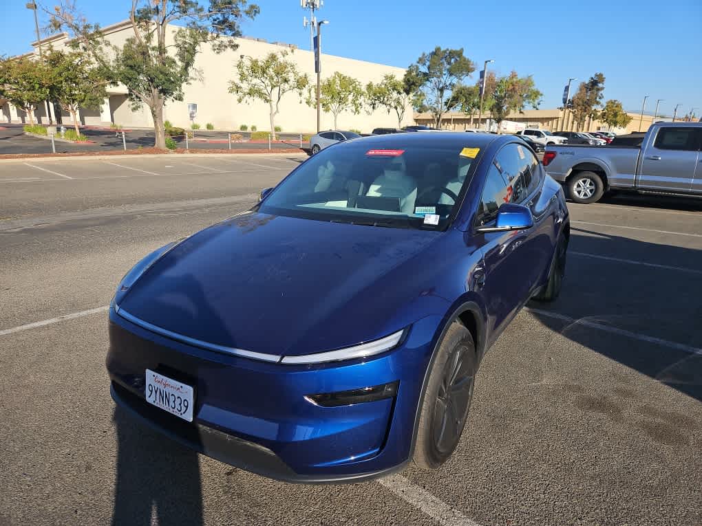 2026 Tesla Model Y Premium