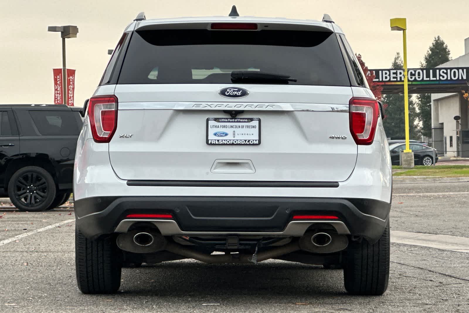 Thumbnail: 2018 Ford Explorer - 7