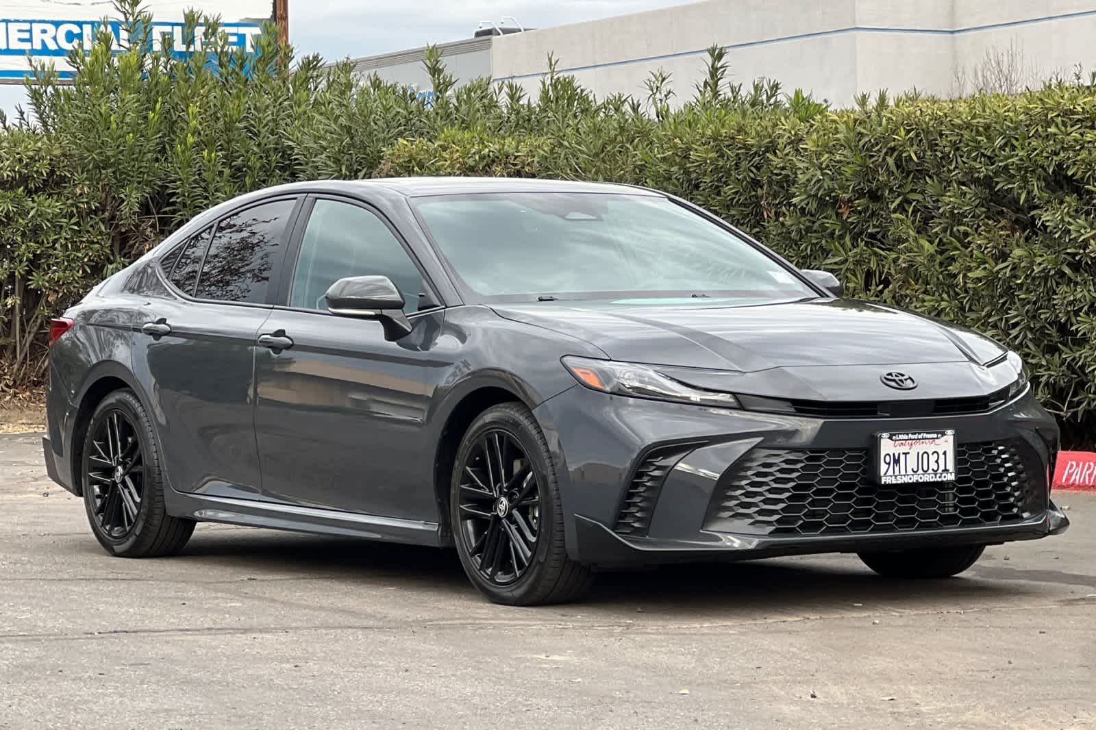 Thumbnail: 2025 Toyota Camry - 10