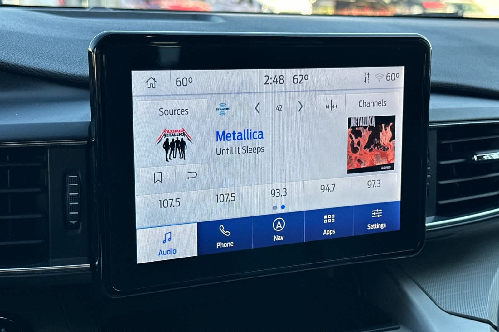 Thumbnail: 2022 Ford Explorer - 20