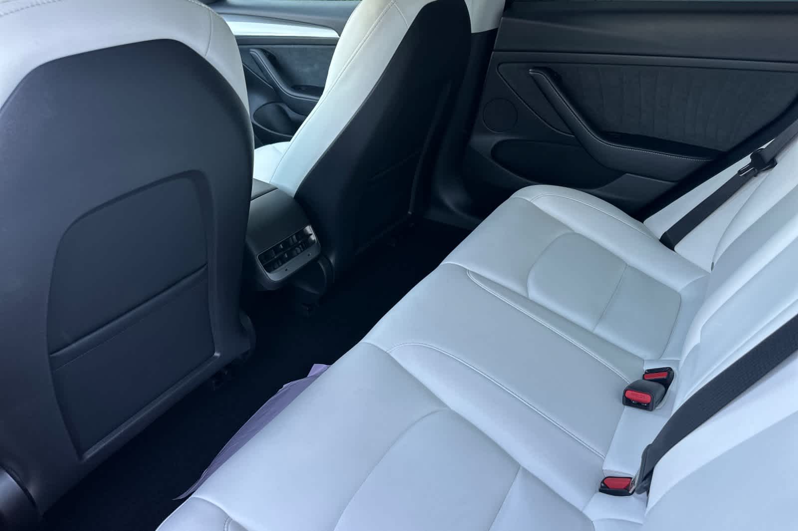 Thumbnail: 2022 Tesla Model 3 - 4
