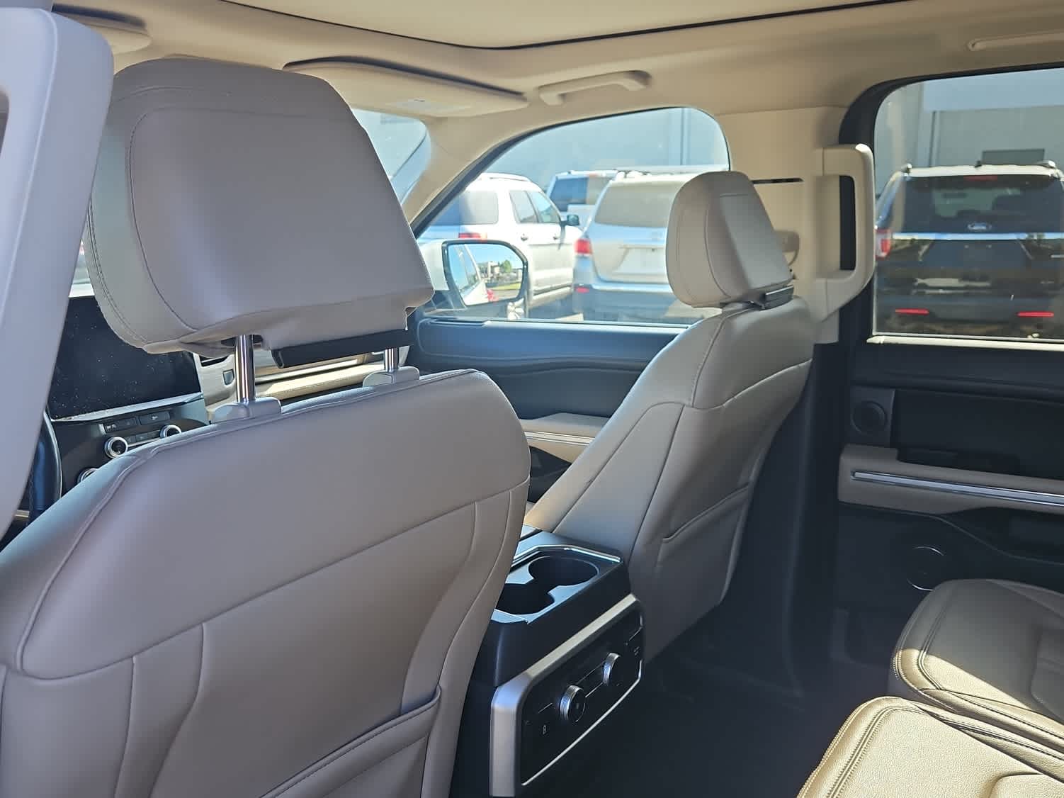 Thumbnail: 2024 Ford Expedition MAX - 12