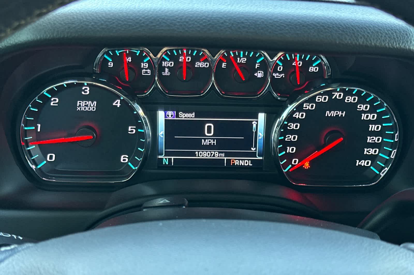 Thumbnail: 2019 Chevrolet Tahoe - 24