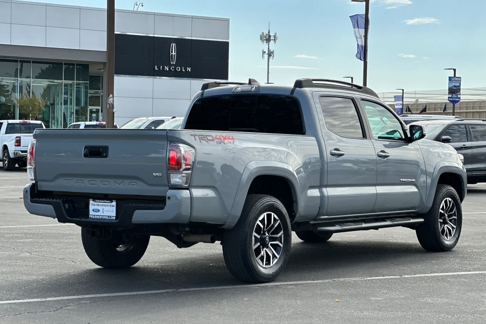 Thumbnail: 2021 Toyota Tacoma - 2