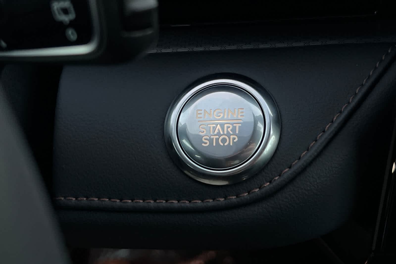 Thumbnail: 2026 Lincoln Nautilus - 24