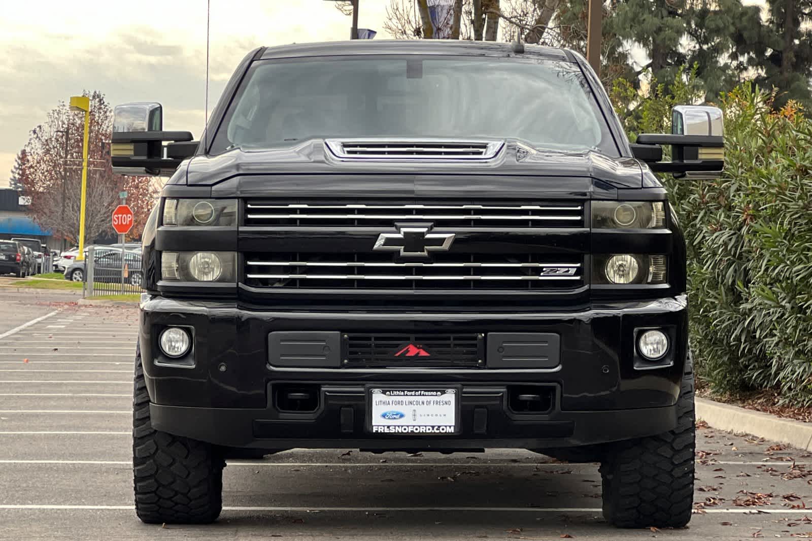 Thumbnail: 2019 Chevrolet Silverado 3500 - 10