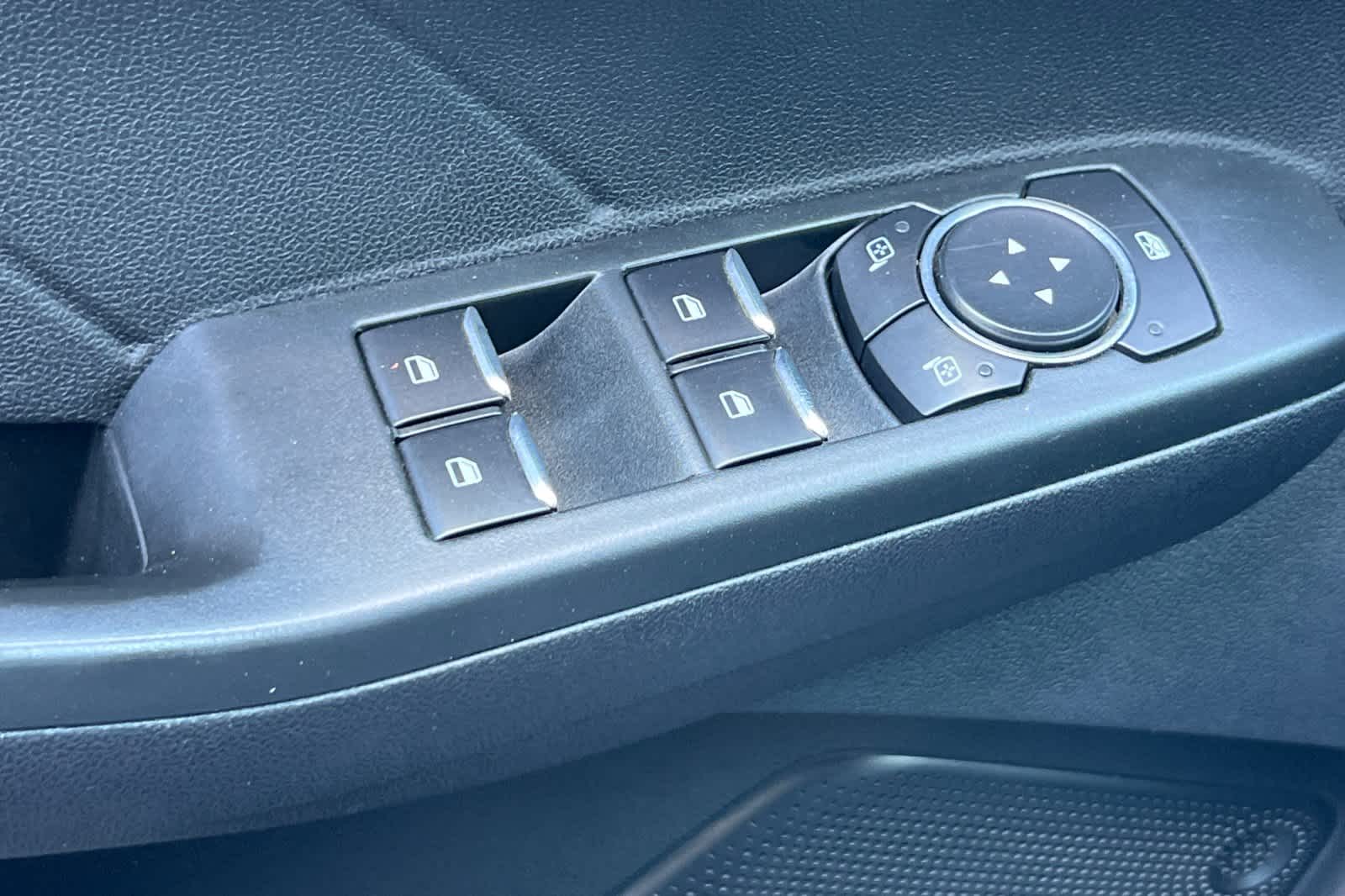 Thumbnail: 2022 Ford Escape - 13