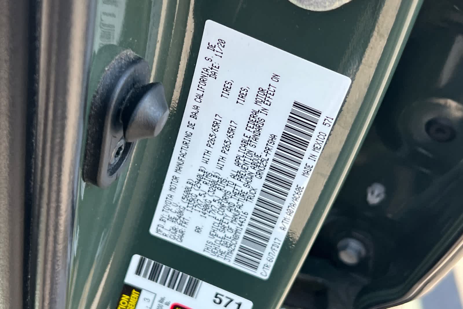 Thumbnail: 2021 Toyota Tacoma - 29