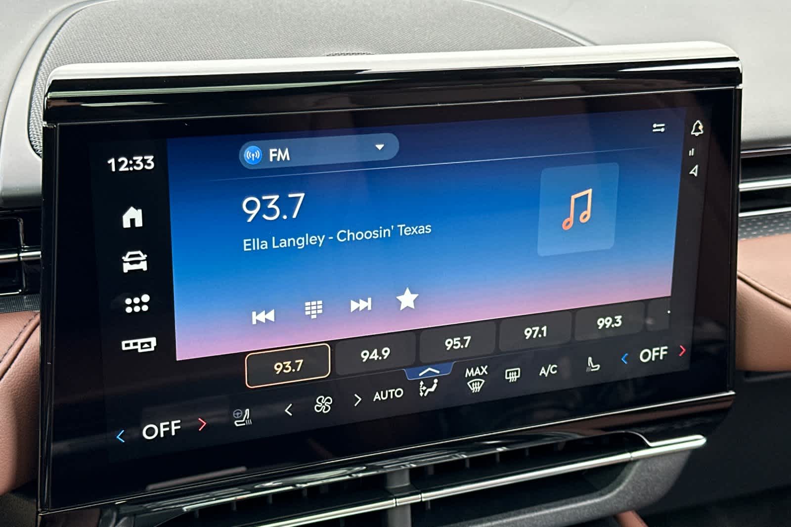 Thumbnail: 2026 Lincoln Nautilus - 19