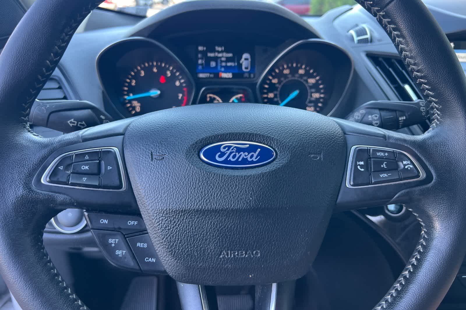 Thumbnail: 2019 Ford Escape - 23