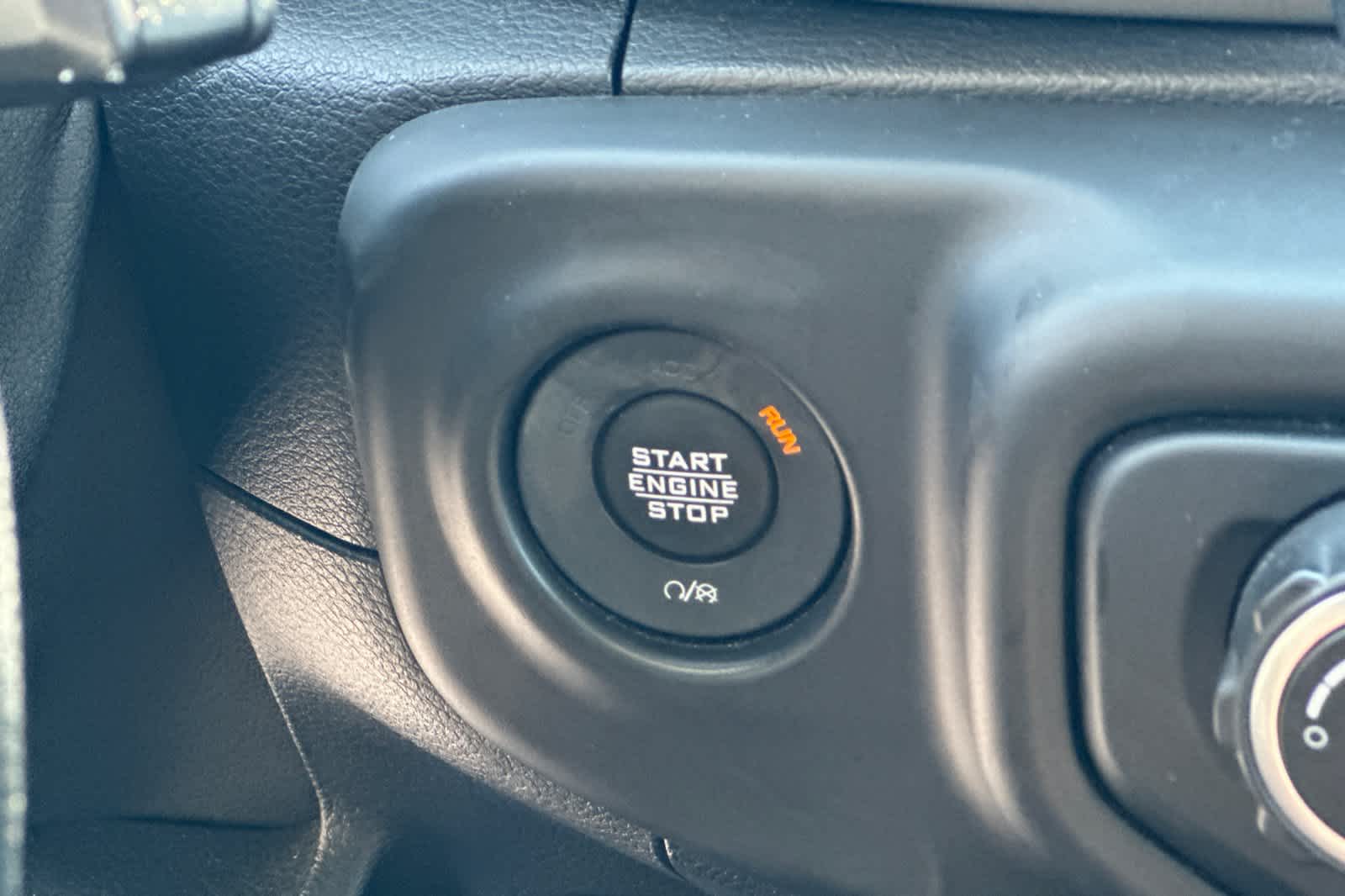 Thumbnail: 2021 Jeep Wrangler - 22