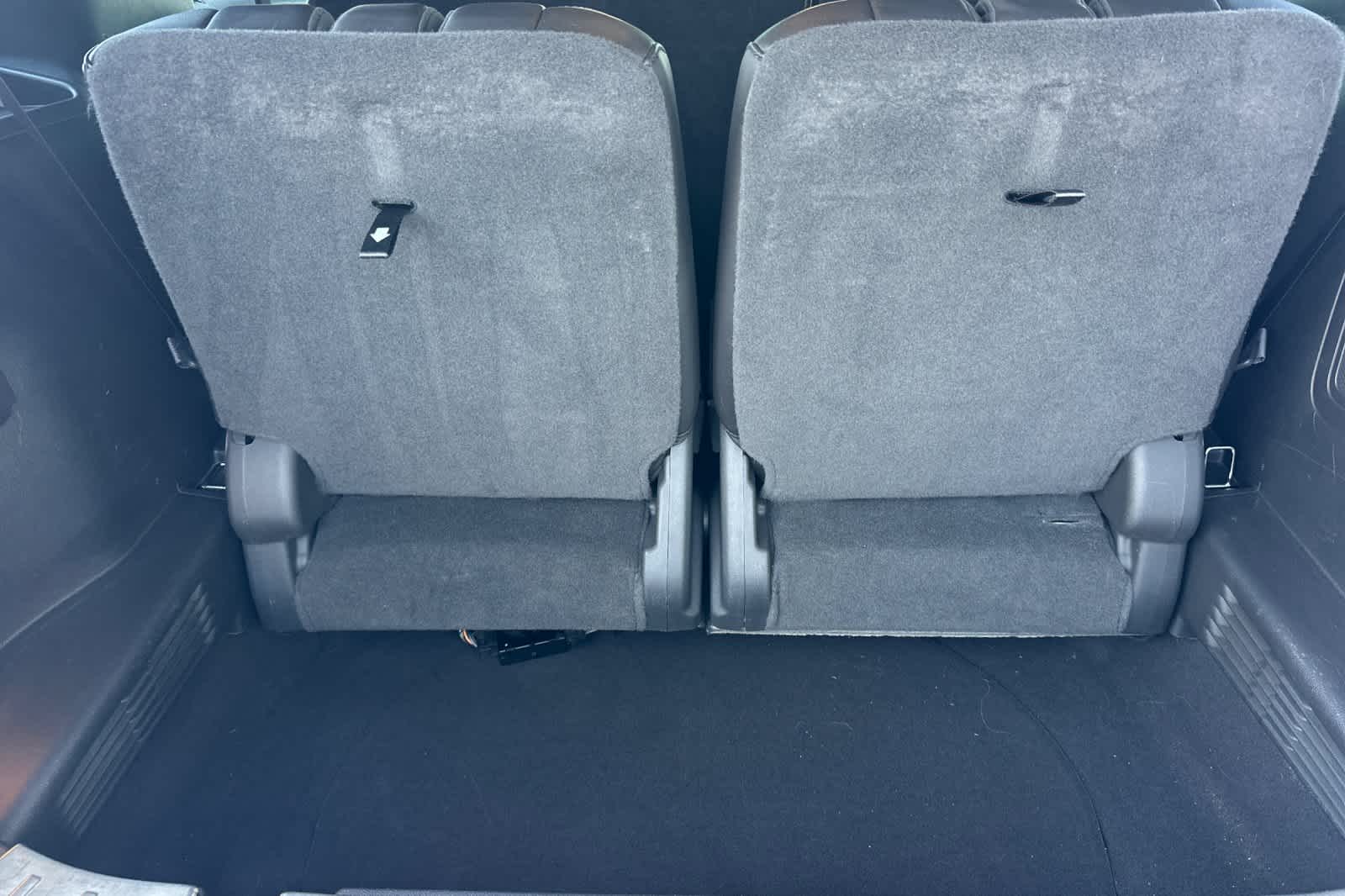 Thumbnail: 2014 Ford Explorer - 16