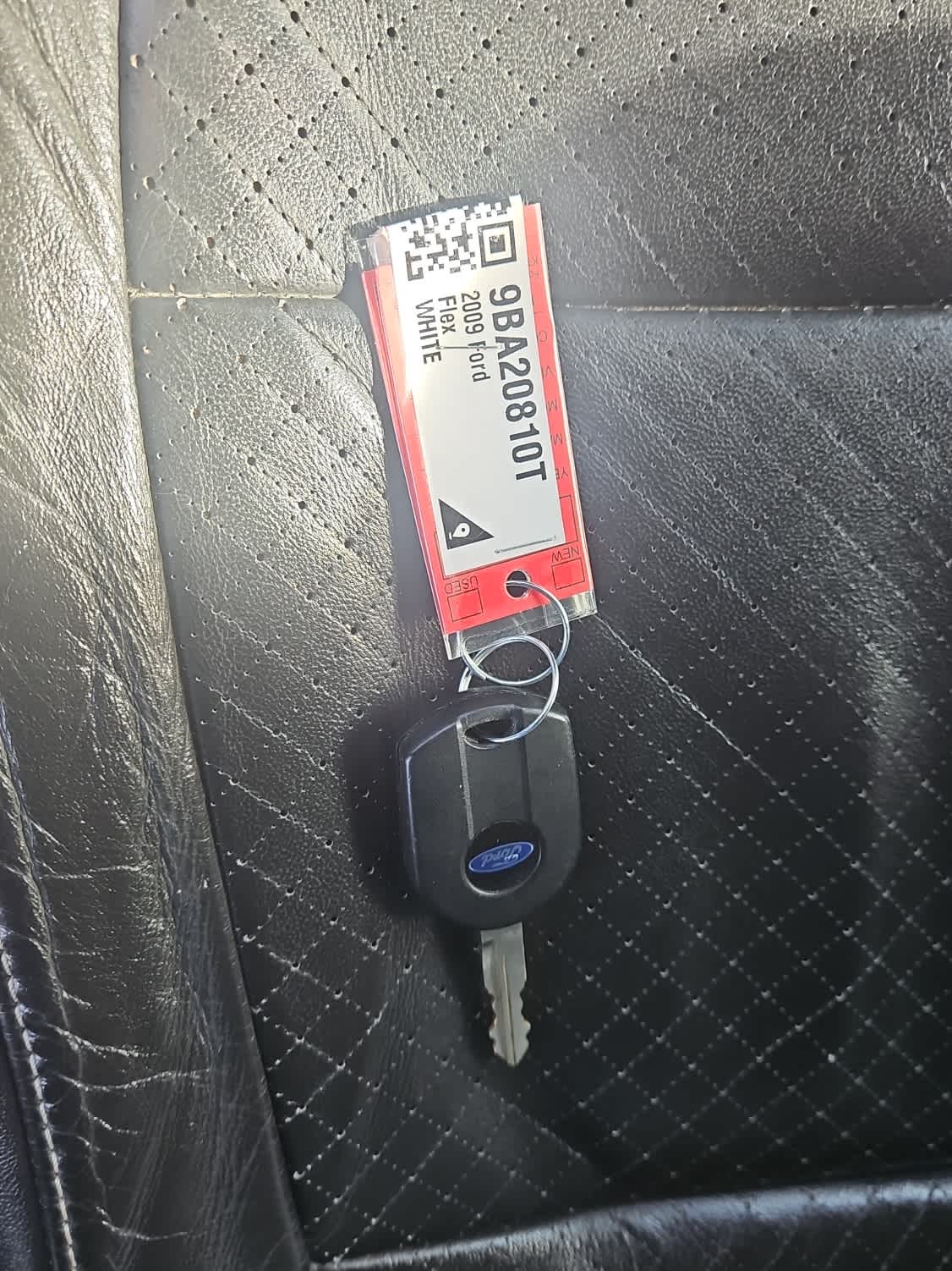 Thumbnail: 2009 Ford Flex - 21