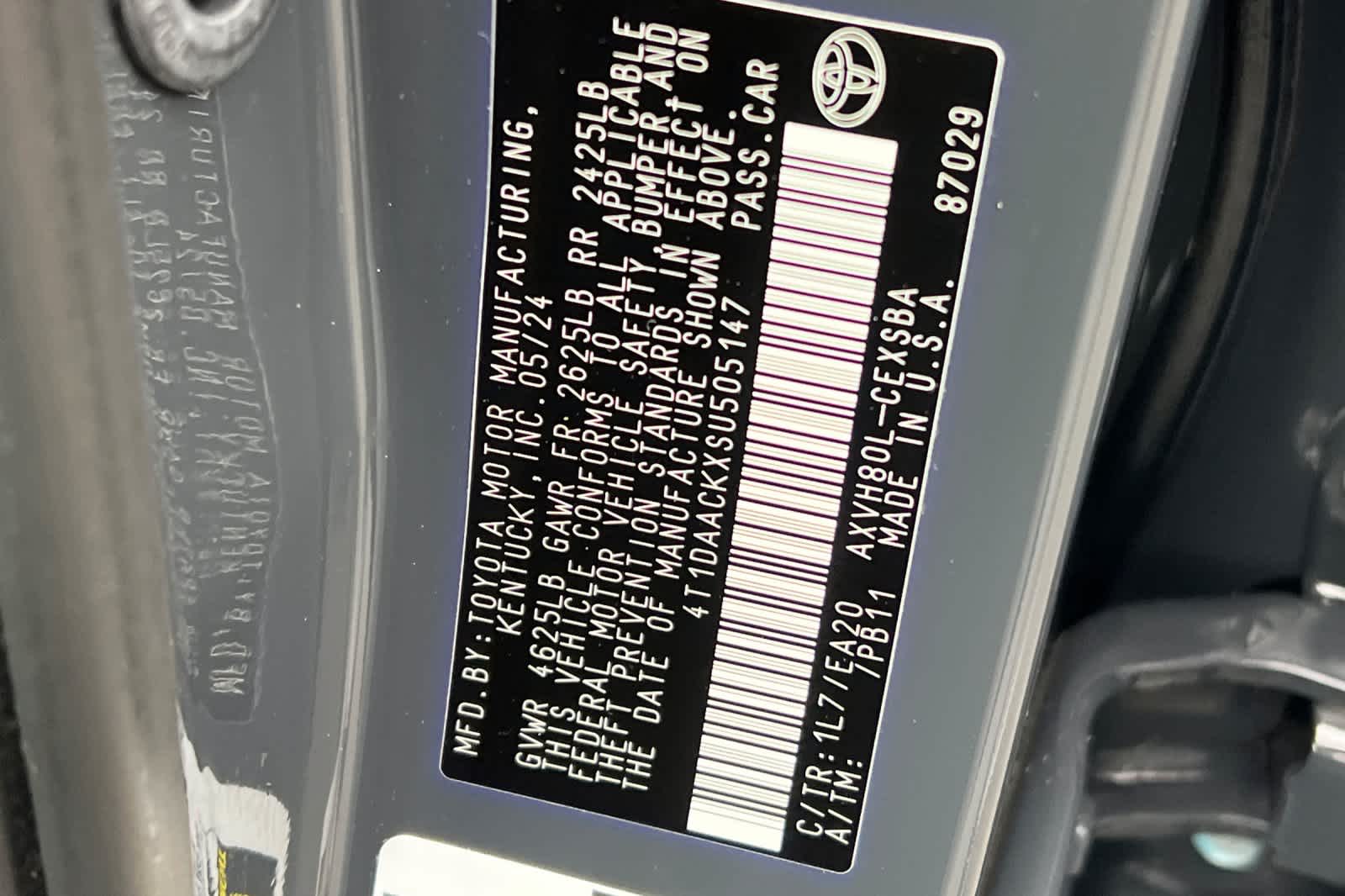 Thumbnail: 2025 Toyota Camry - 29