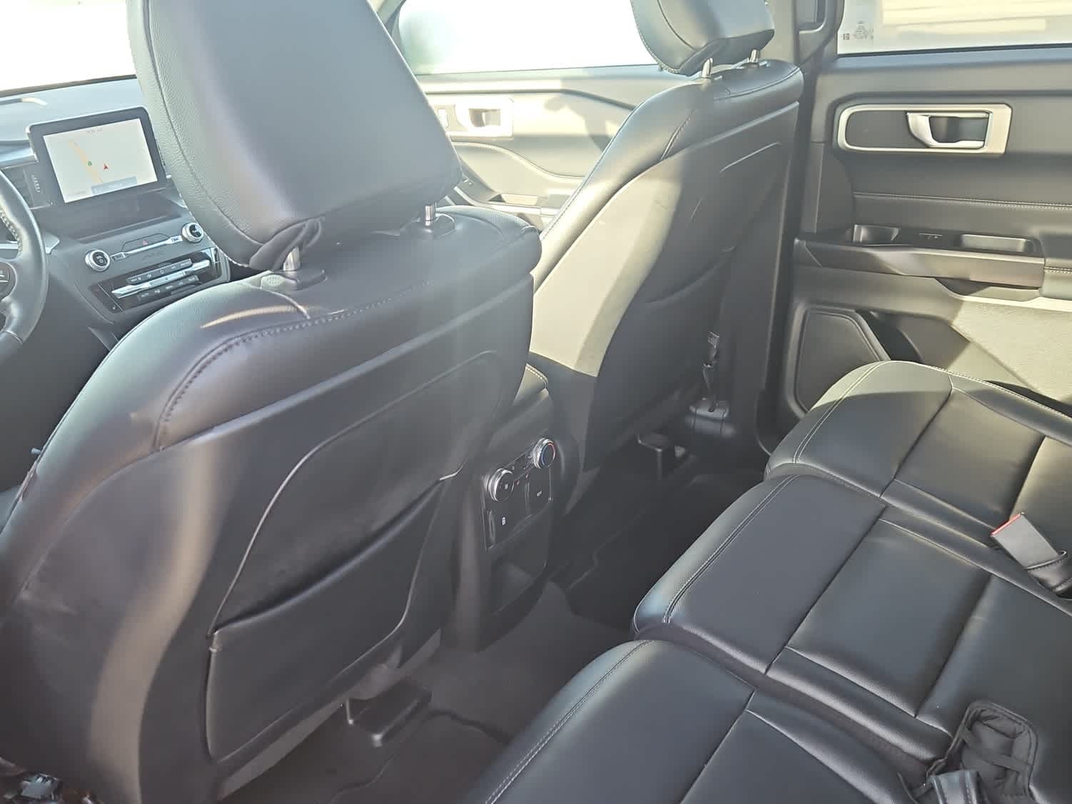 Thumbnail: 2020 Ford Explorer - 12