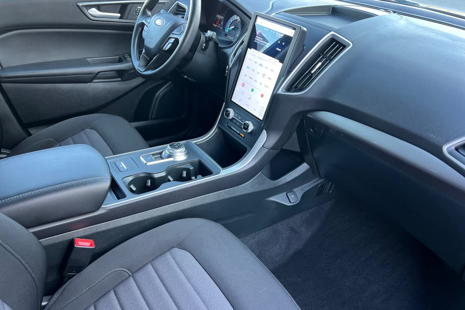 Thumbnail: 2024 Ford Edge - 17