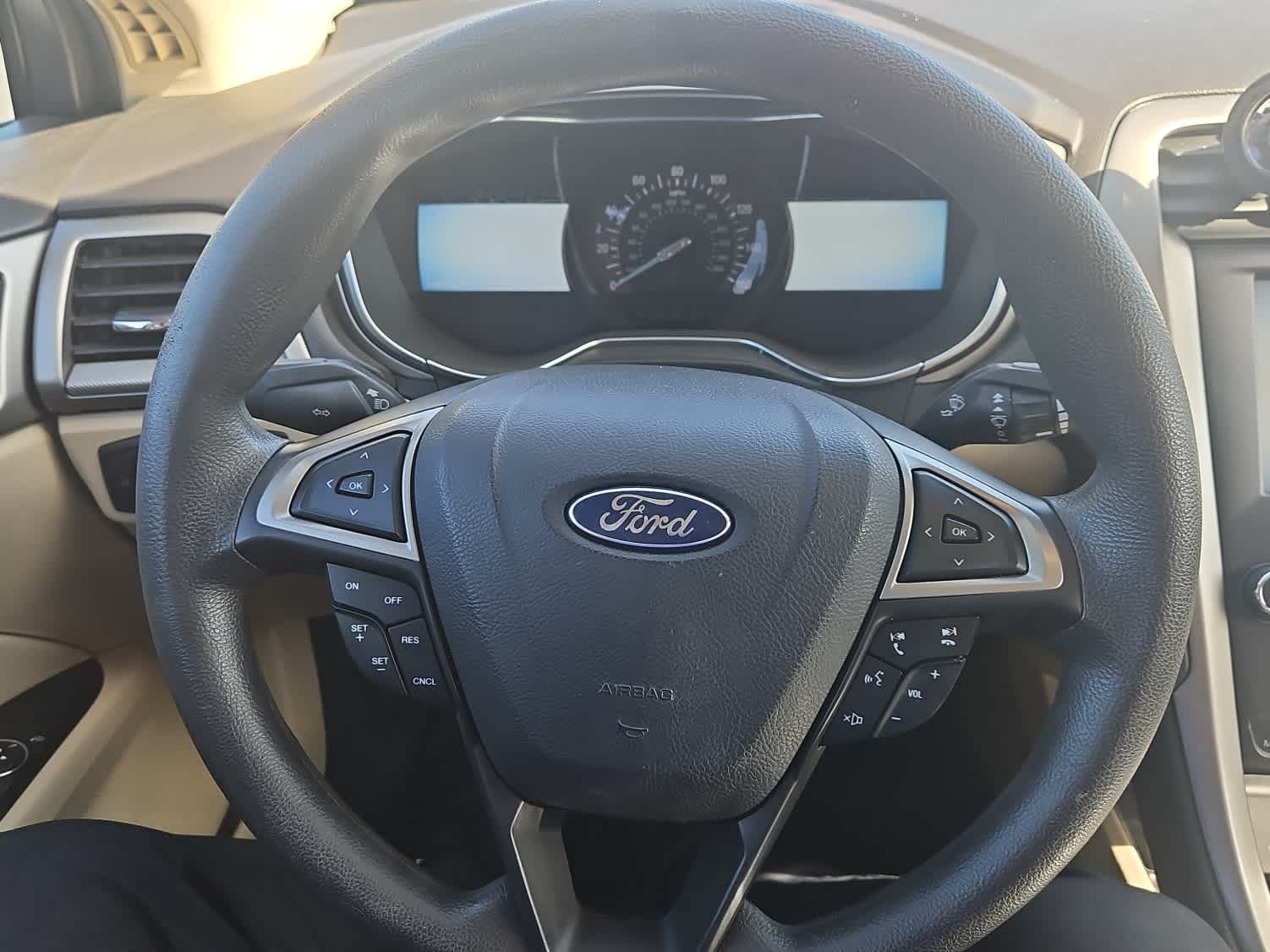 Thumbnail: 2014 Ford Fusion - 13