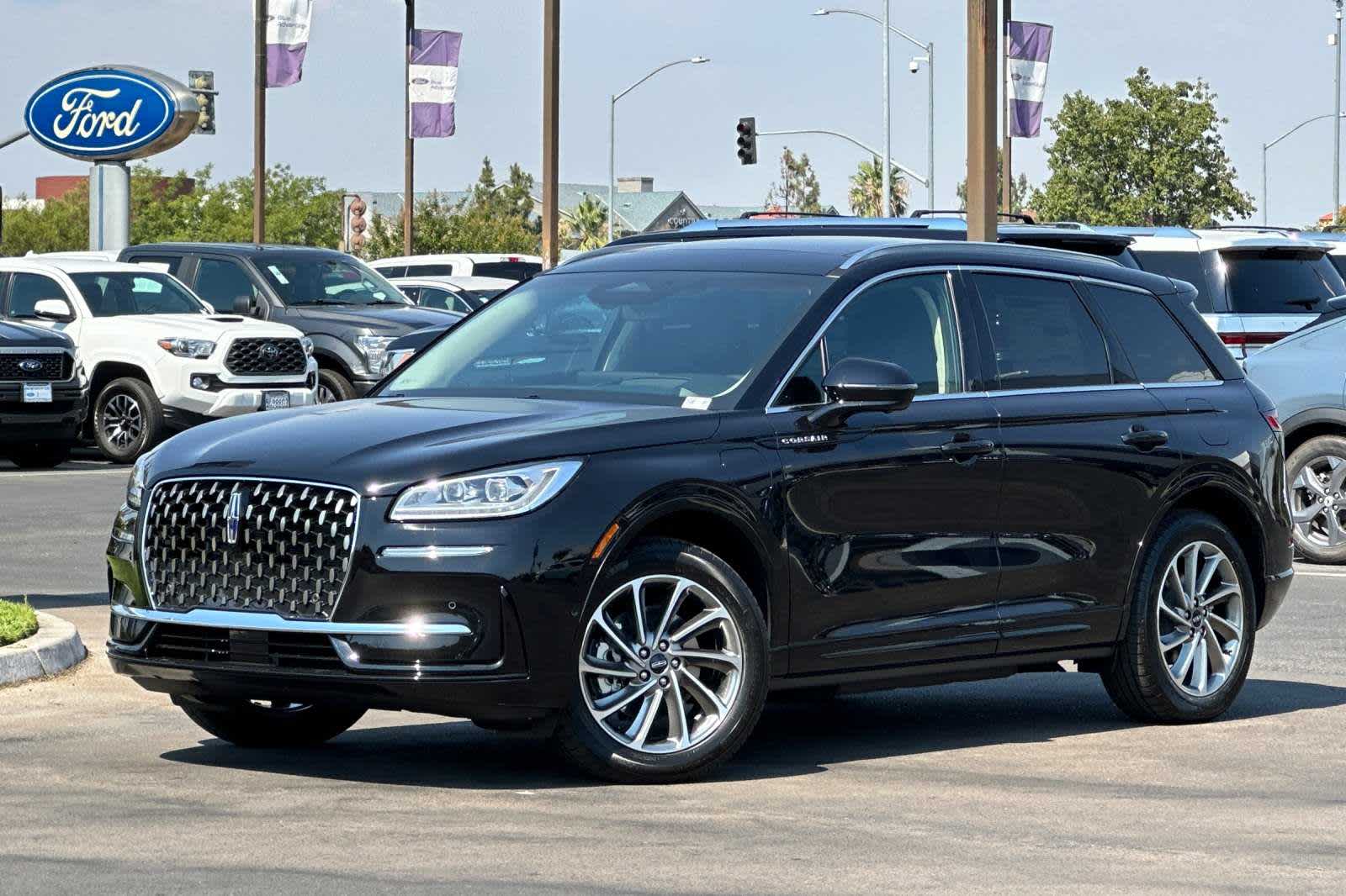 2024 Lincoln Corsair Grand Touring -
                Fresno, CA