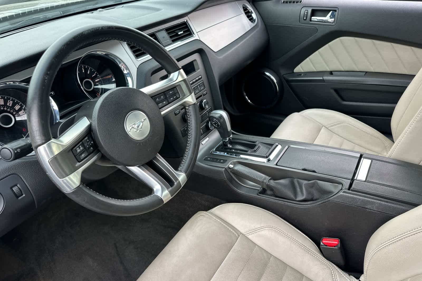 Thumbnail: 2014 Ford Mustang - 11