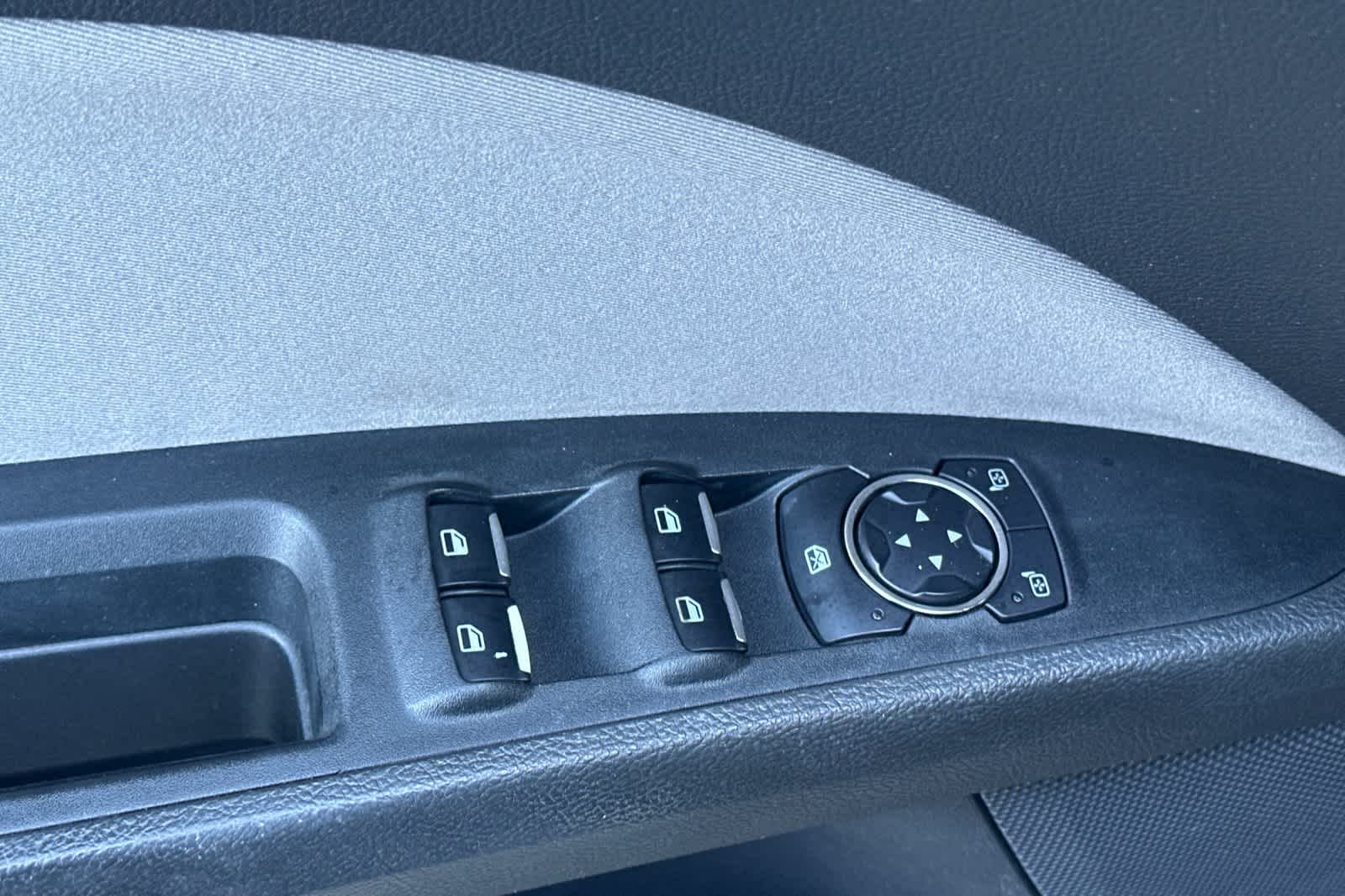 Thumbnail: 2013 Ford Fusion - 13