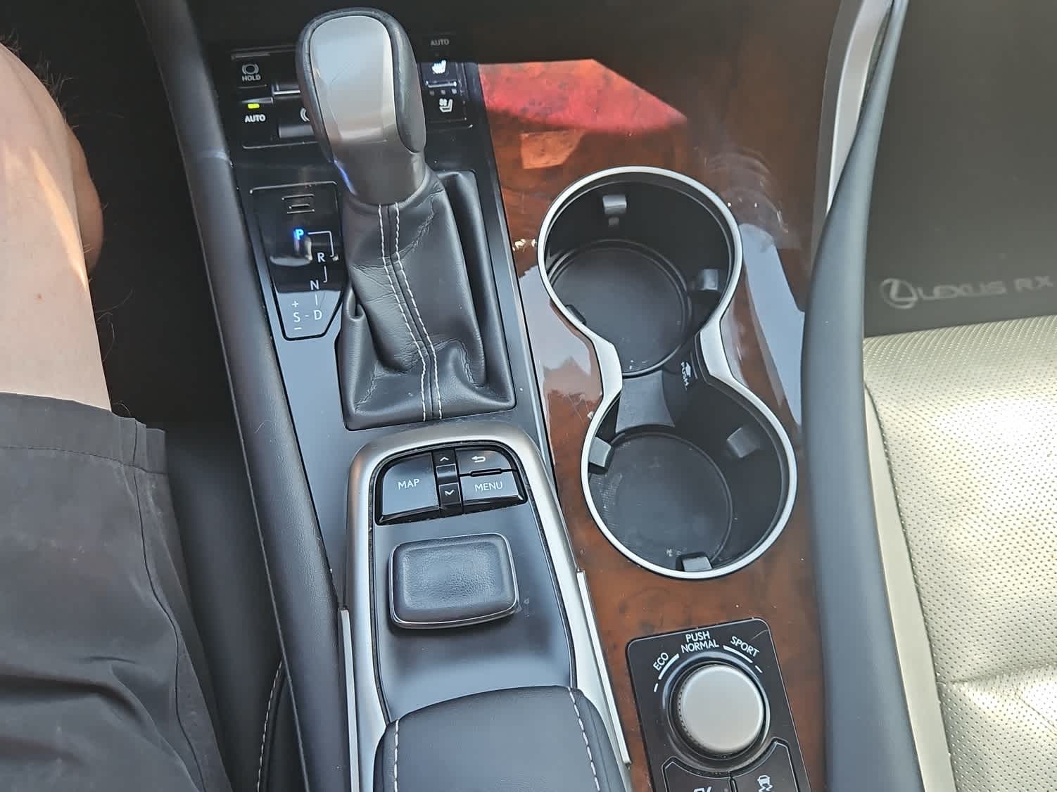 Thumbnail: 2019 Lexus RX - 18