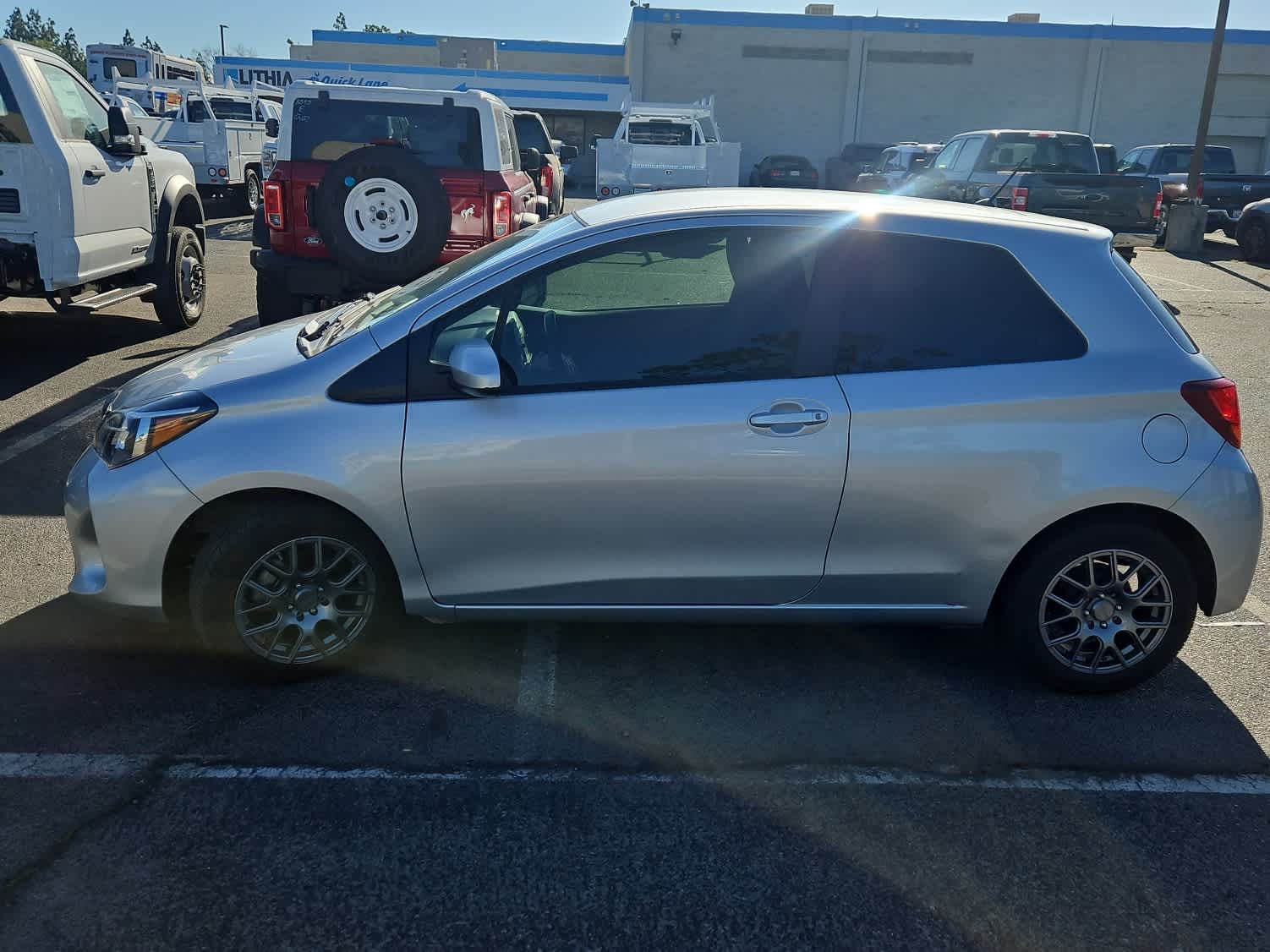 Thumbnail: 2015 Toyota Yaris - 5