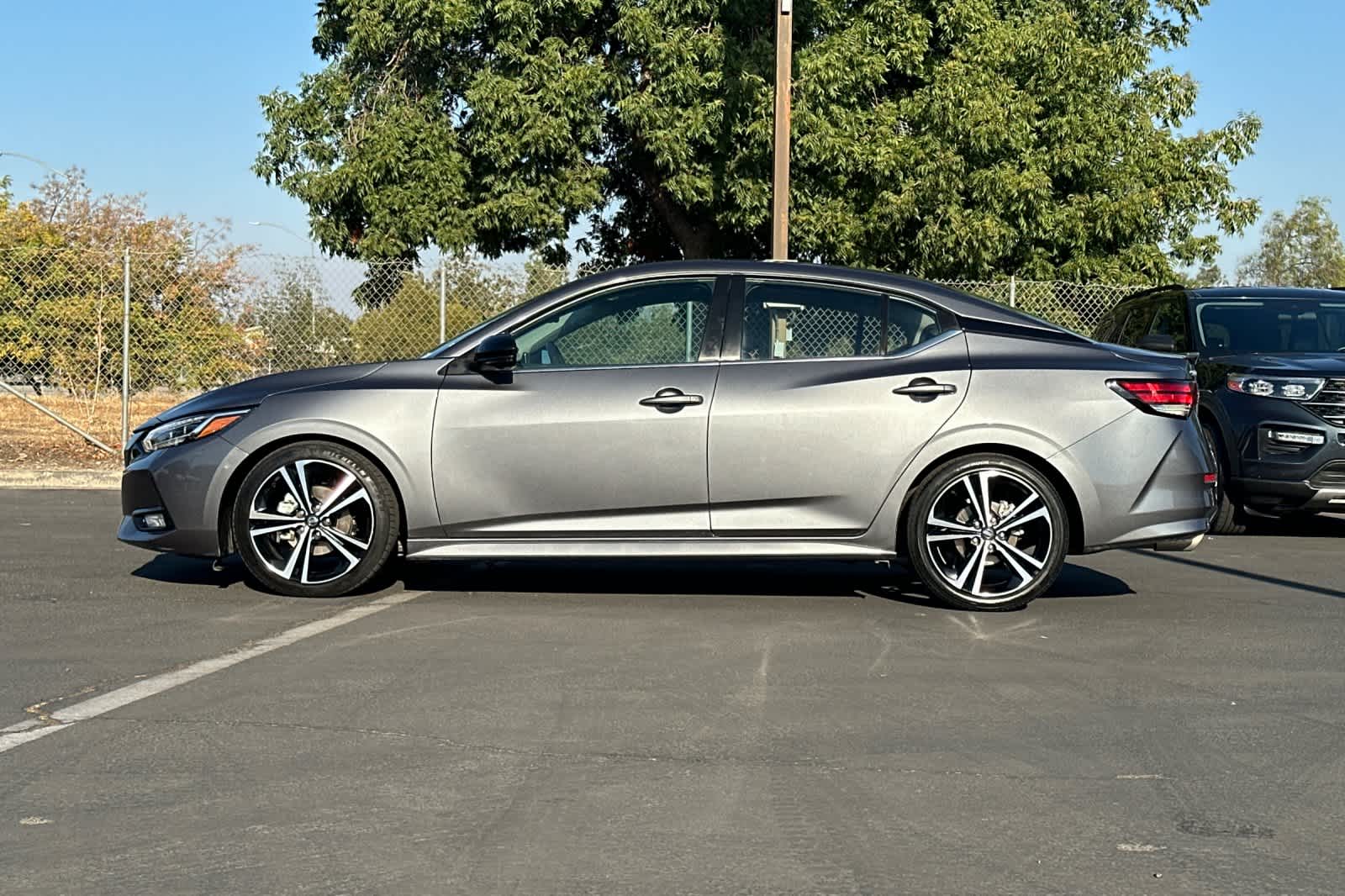 Thumbnail: 2021 Nissan Sentra - 5