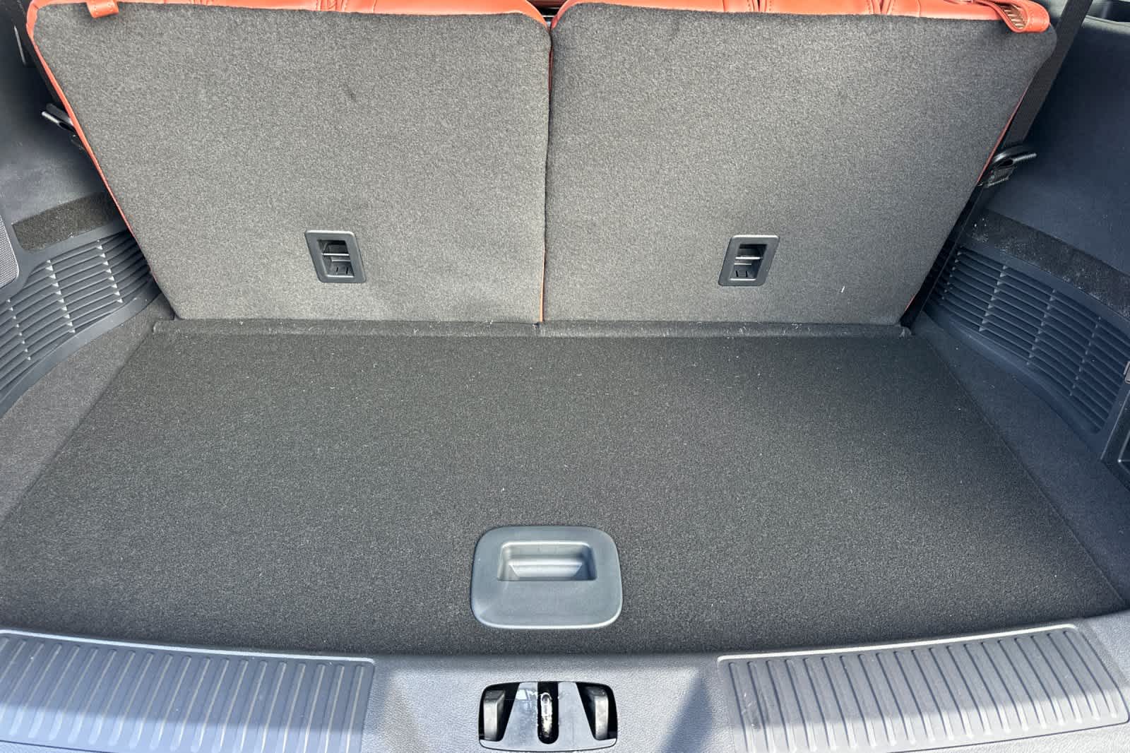 Thumbnail: 2026 Lincoln Aviator - 17