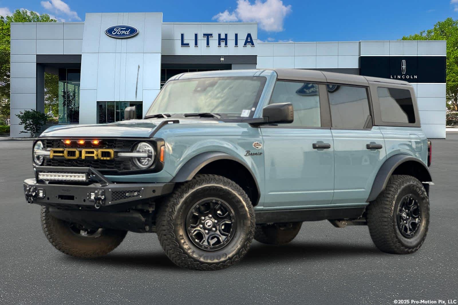 2023 Ford Bronco 4-Door Wildtrak's photo