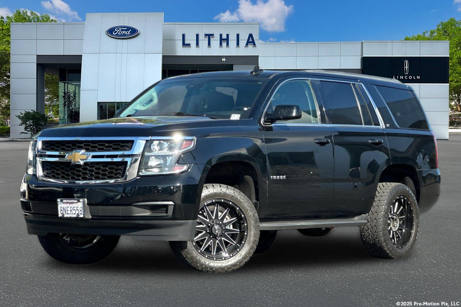 2019 Chevrolet Tahoe 4WD LT's photo