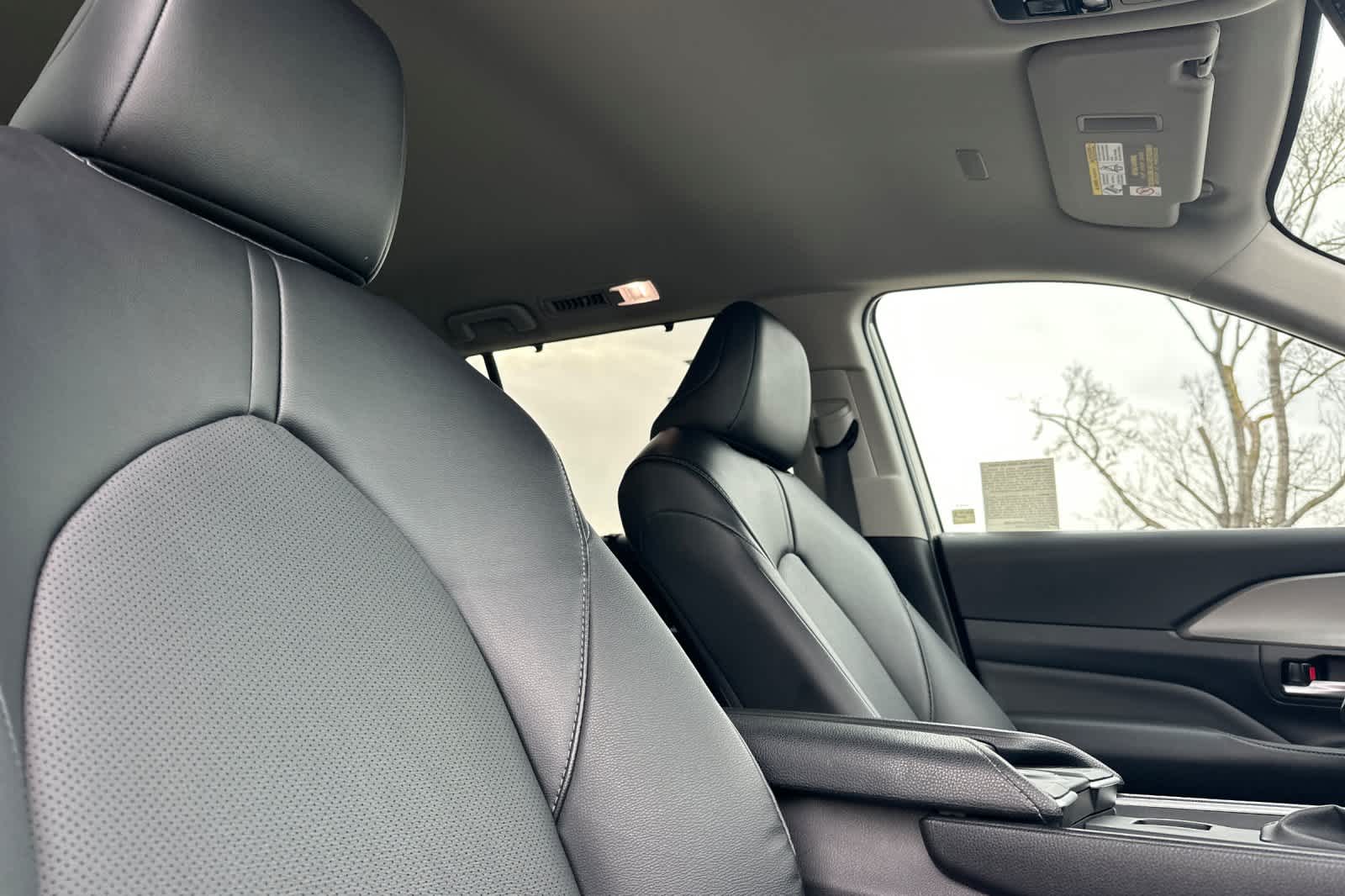 Thumbnail: 2024 Toyota Grand Highlander - 19