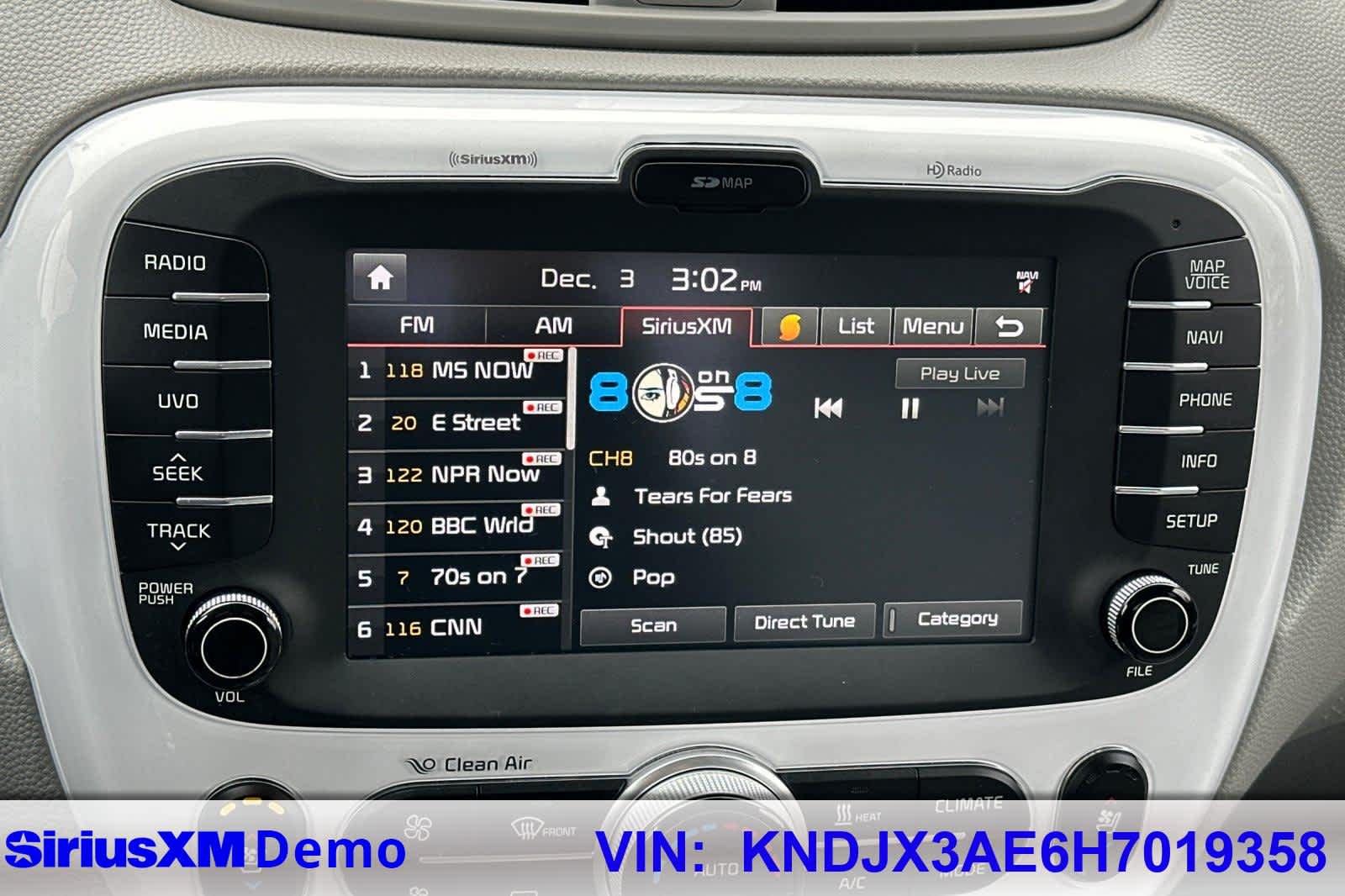 Thumbnail: 2017 Kia Soul EV - 28