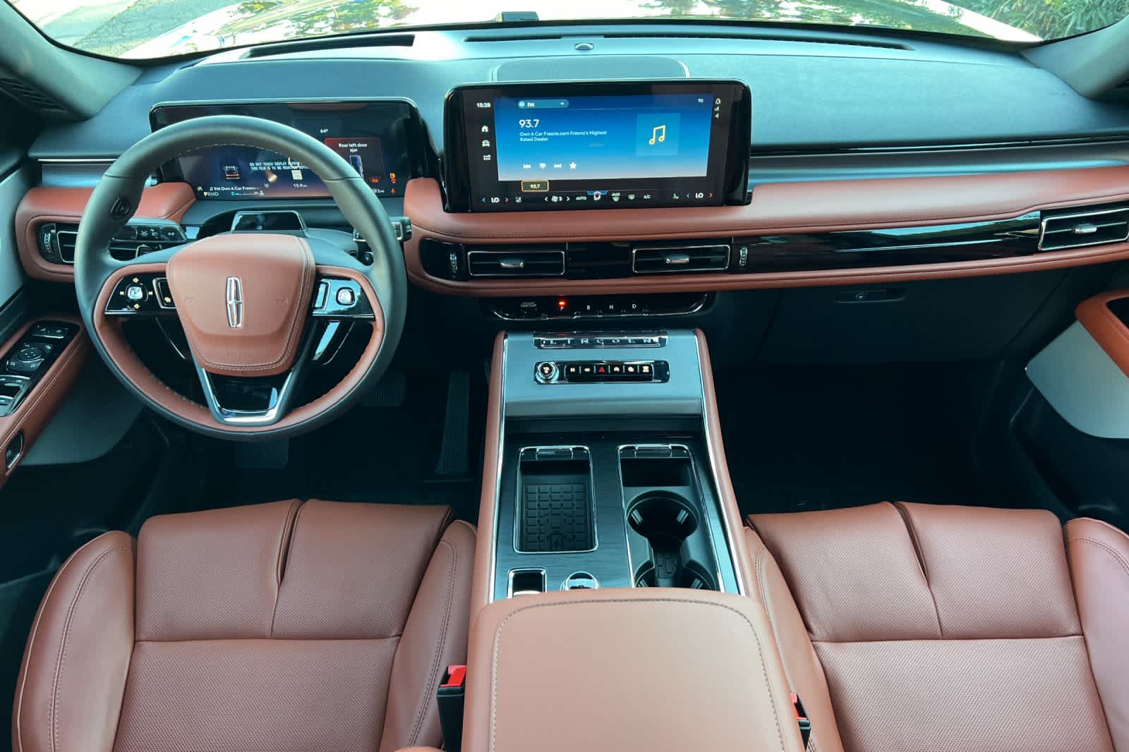 Thumbnail: 2025 Lincoln Aviator - 3