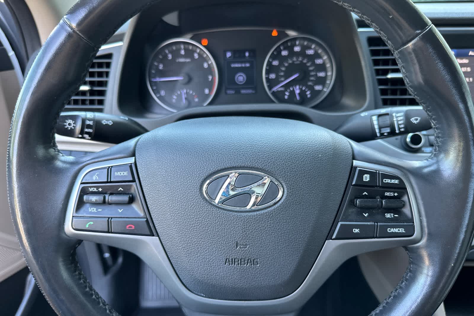 Thumbnail: 2017 Hyundai Elantra - 22