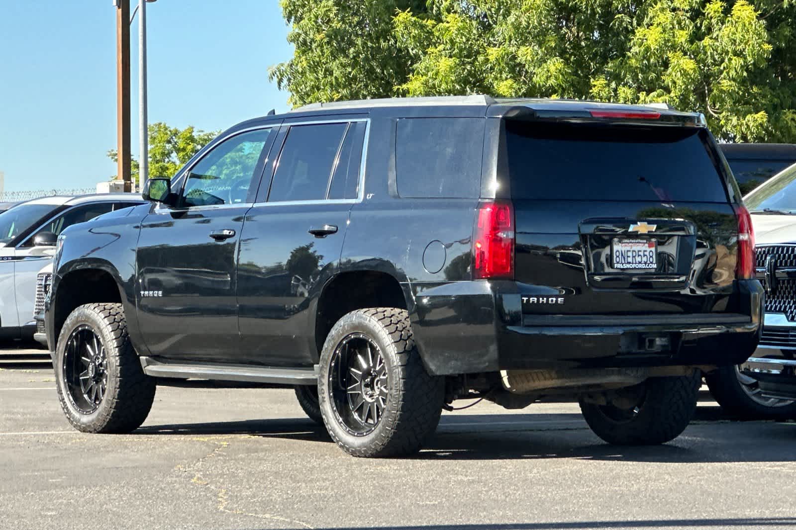 Thumbnail: 2019 Chevrolet Tahoe - 5