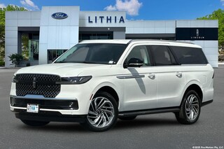 2027 Lincoln Navigator L Premiere SUV
