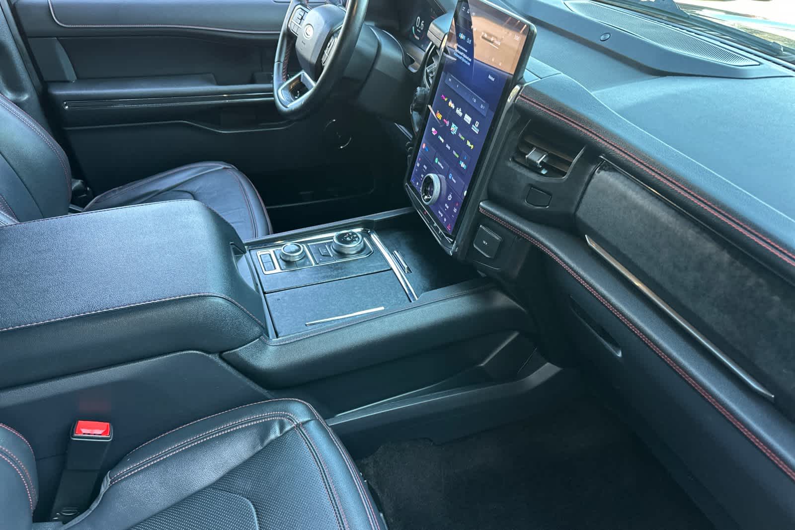 Thumbnail: 2022 Ford Expedition MAX - 18