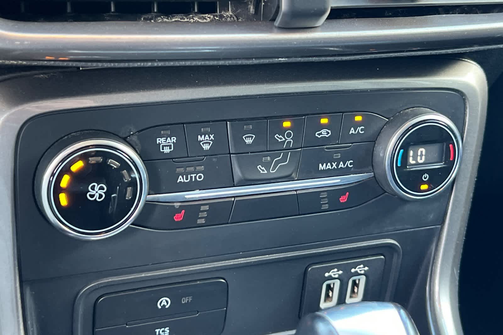 Thumbnail: 2019 Ford EcoSport - 21