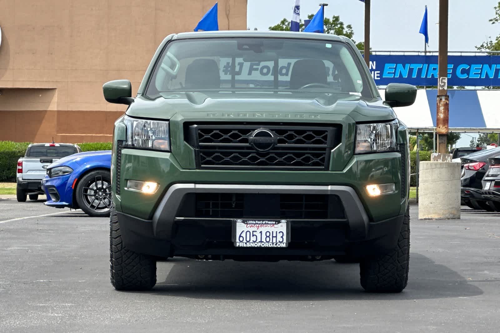 Thumbnail: 2022 Nissan Frontier - 10